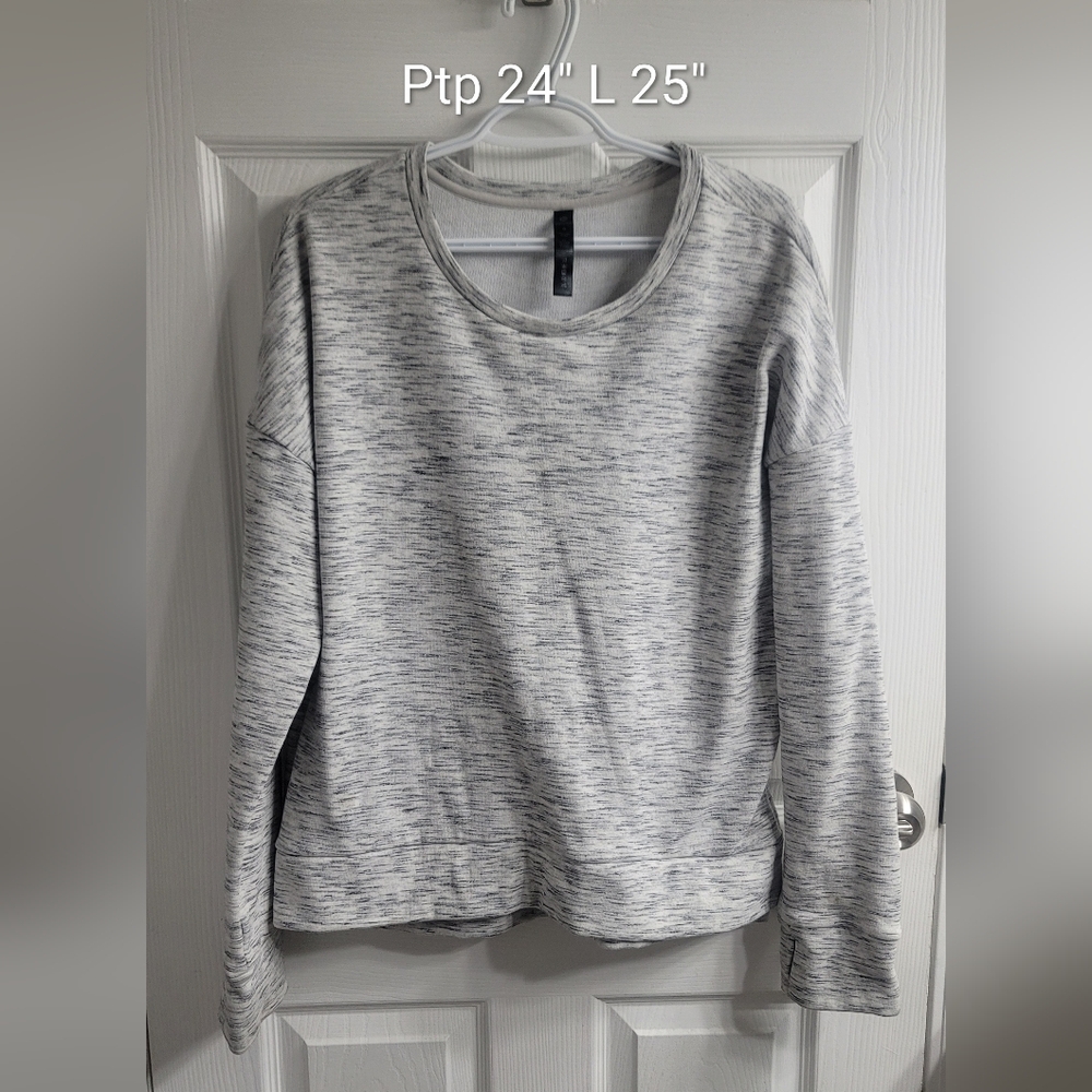 #502 FREE W PURCHASE 90 Degree Sweater sz XL